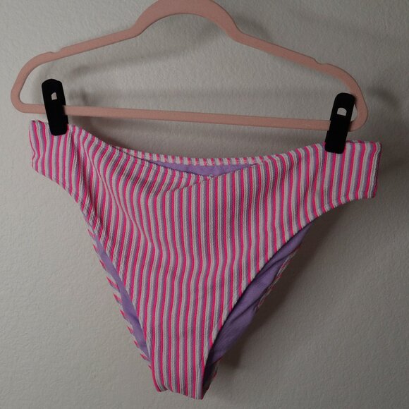 Hollister Bikini - Picture 5 of 7